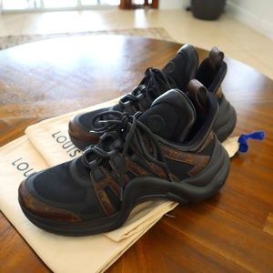 AUTHENTIC Louis Vuitton | LV Archlight Sneaker